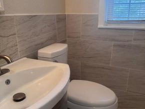 3923 Pennsylvania Avenue SE 201, Washington DC 20020