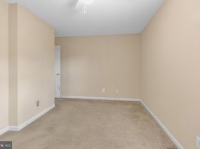 909 N 19TH Street B, Philadelphia PA 19130