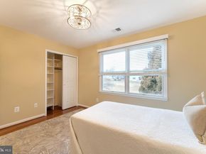 10812 Crippen Vale Court, Reston VA 20194