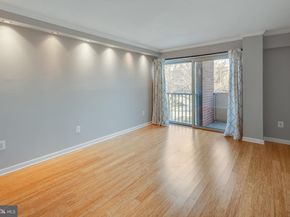 1300 Army Navy Drive 201, Arlington VA 22202