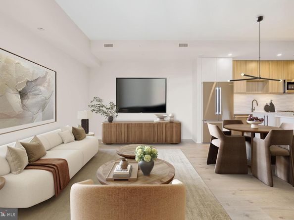 255 W. Falls Station Boulevard 906, Falls Church VA 22046