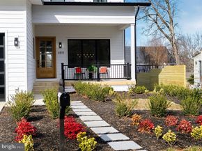 6818 Barrett Road, Falls Church VA 22042