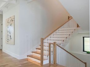 6818 Barrett Road, Falls Church VA 22042