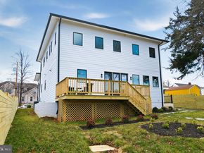 6818 Barrett Road, Falls Church VA 22042