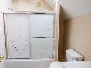 24 Rose Apple, Levittown PA 19056