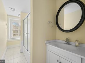 1660 Hidden Way, Malvern PA 19355