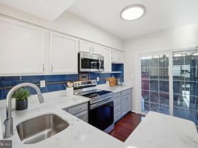 6156 Glen Eagles Court 28, Falls Church VA 22044