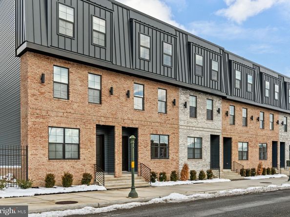 2715 Lorraine Court, Philadelphia PA 19131