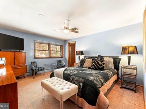 68 Pilgrim Lane, Drexel Hill PA 19026