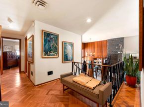 68 Pilgrim Lane, Drexel Hill PA 19026