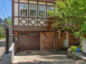 1706 Surrey Lane NW, Washington DC 20007