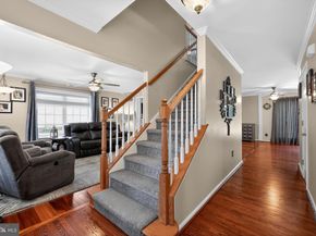 203 Glenview Drive, Warrington PA 18976