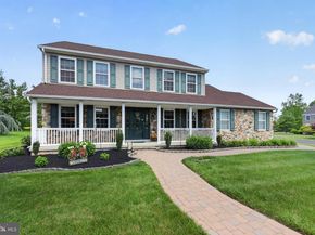 203 Glenview Drive, Warrington PA 18976