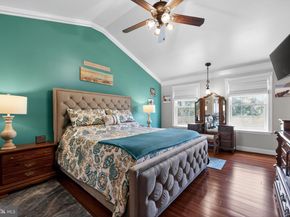203 Glenview Drive, Warrington PA 18976