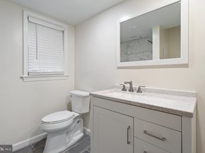 4300 Roberts Avenue, Annandale VA 22003