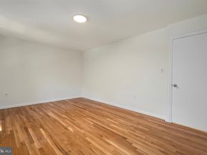 4300 Roberts Avenue, Annandale VA 22003