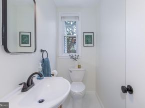 6015 7TH Place NW, Washington DC 20011