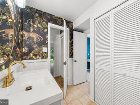 2912 Yarling Court, Falls Church VA 22042