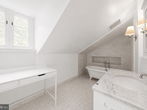 2501 49TH Street NW, Washington DC 20007