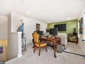 2 Karpovich Aly Alley, Bridgeport PA 19405