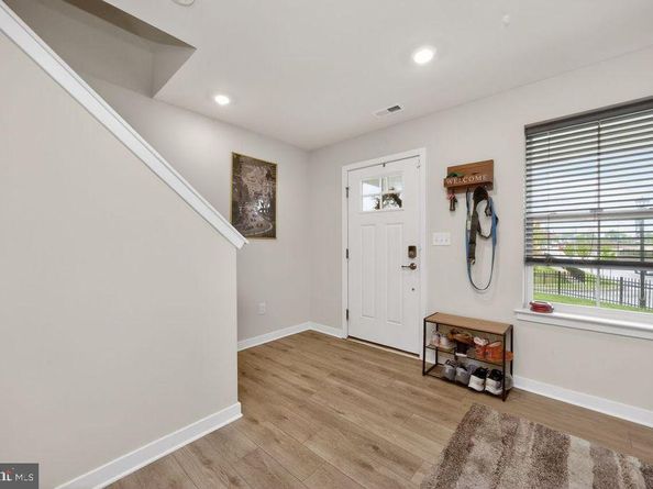 2 Karpovich Aly Alley, Bridgeport PA 19405