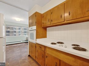 1900 John F Kennedy Boulevard 1101, Philadelphia PA 19103
