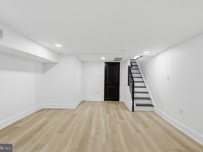 320 Wharton Street, Philadelphia PA 19147