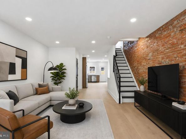 320 Wharton Street, Philadelphia PA 19147