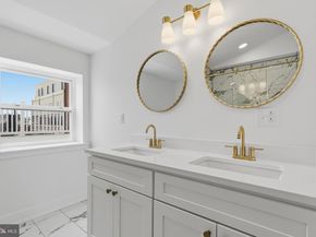 320 Wharton Street, Philadelphia PA 19147