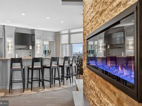 8220 Crestwood Heights Drive 719, Mclean VA 22102