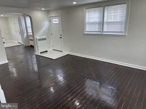 1123 Gilham Street, Philadelphia PA 19111