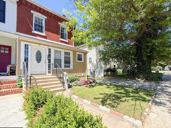 204 Barker Avenue, Sharon Hill PA 19079