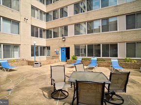 922 24TH Street NW 415, Washington DC 20037