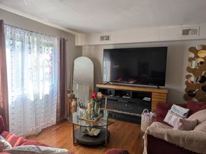 579 Allengrove Street, Philadelphia PA 19120