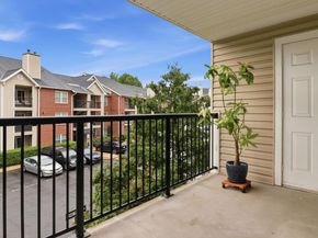 3311 Wyndham Circle 2202, Alexandria VA 22302