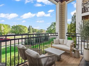 12905 Centre Park Circle 212, Herndon VA 20171