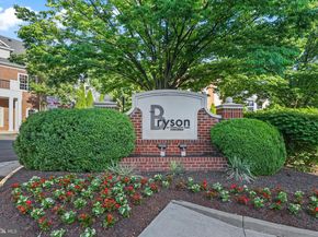 12905 Centre Park Circle 212, Herndon VA 20171