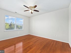 12905 Centre Park Circle 212, Herndon VA 20171