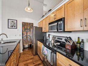2429 Locust Street 614, Philadelphia PA 19103