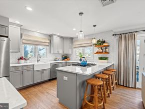 813 Beverley Drive, Alexandria VA 22302