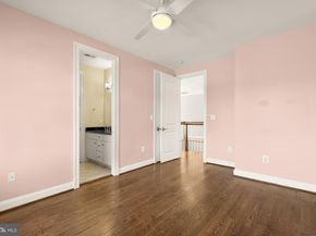 2012 N Greenbrier Street, Arlington VA 22205