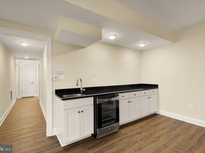 2012 N Greenbrier Street, Arlington VA 22205