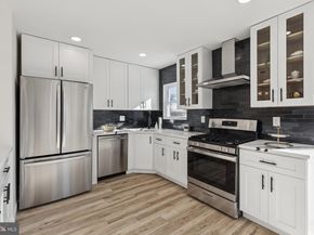 3858 Violet Drive, Philadelphia PA 19154