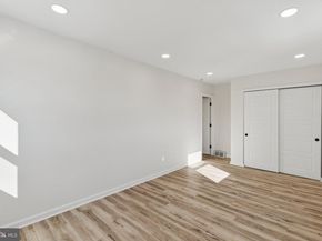 3858 Violet Drive, Philadelphia PA 19154