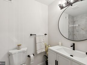 3858 Violet Drive, Philadelphia PA 19154