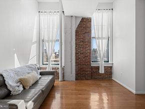 315 New Street 603, Philadelphia PA 19106