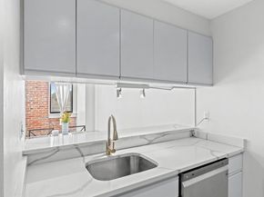 315 New Street 603, Philadelphia PA 19106