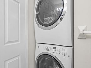 315 New Street 603, Philadelphia PA 19106