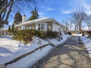 468 Paoli Avenue, Philadelphia PA 19128