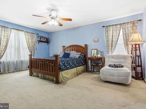 1273 Quarry Commons Drive, Yardley PA 19067